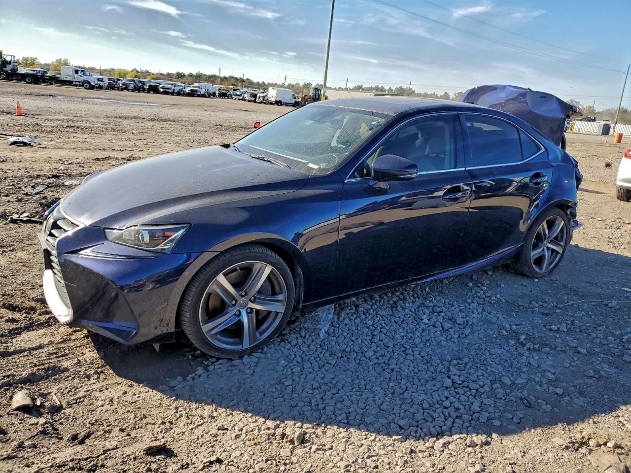 2017 LEXUS IS