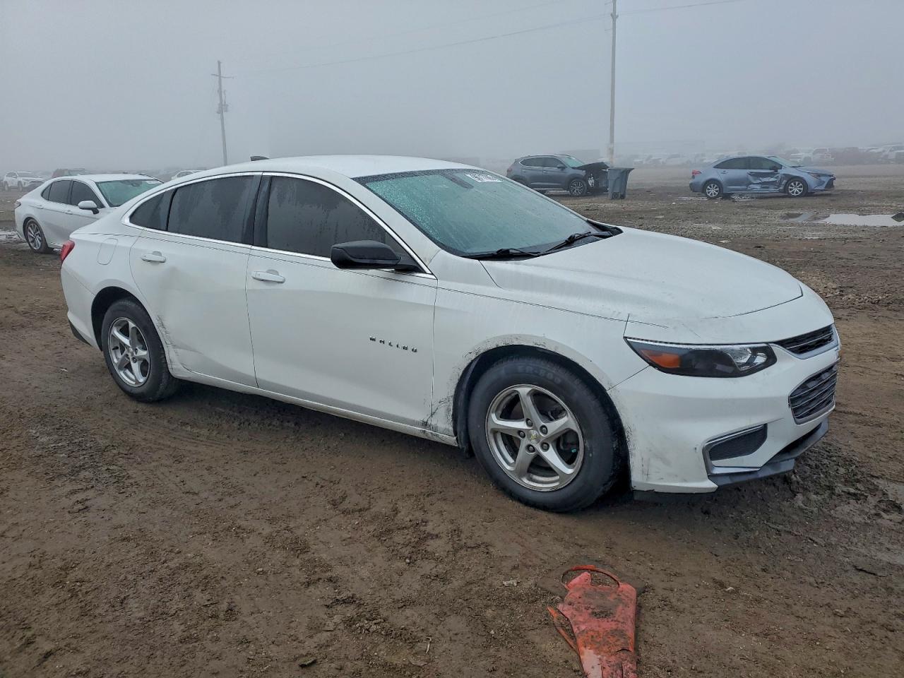 2018 CHEVROLET MALIBU LS photo 4