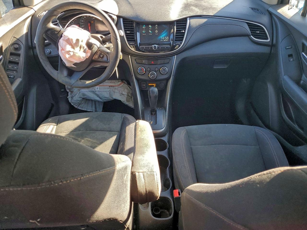2017 CHEVROLET TRAX LS photo 8
