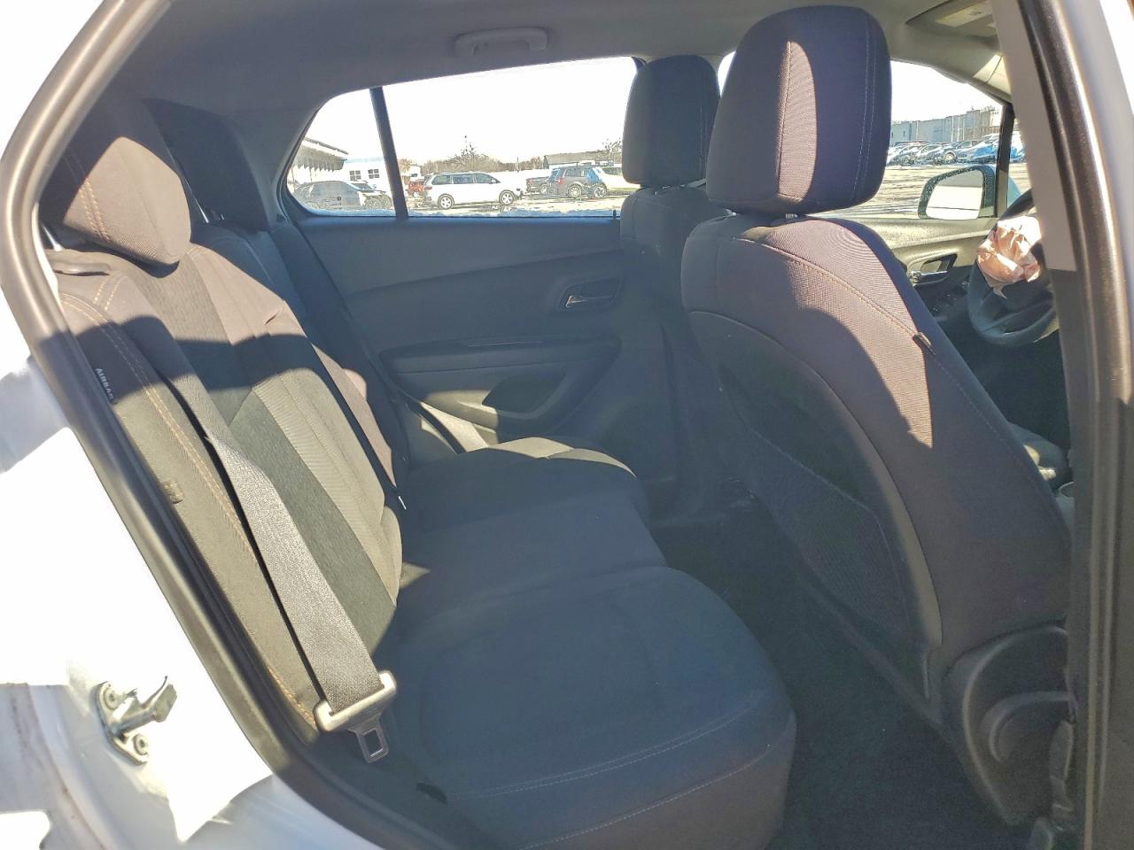 2017 CHEVROLET TRAX LS photo 11