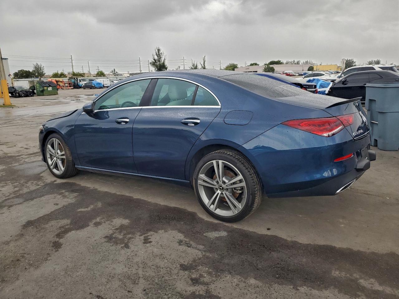 2021 MERCEDES-BENZ CLA 250 photo 2