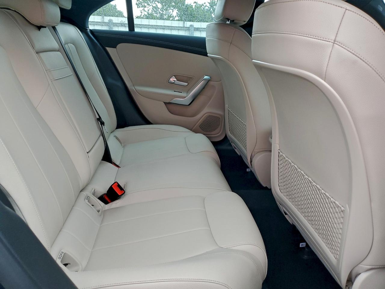 2021 MERCEDES-BENZ CLA 250 photo 10