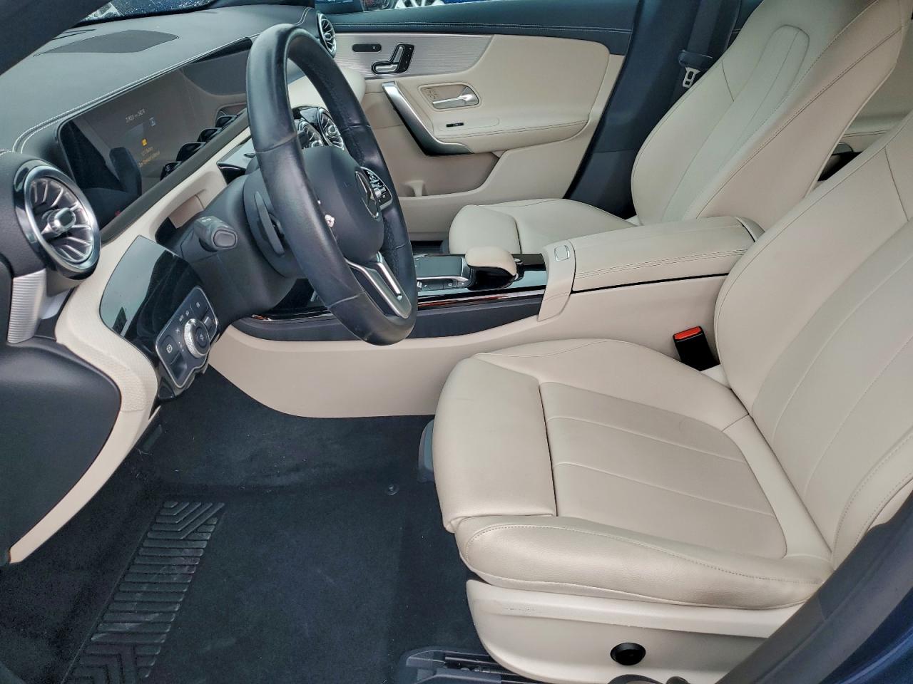 2021 MERCEDES-BENZ CLA 250 photo 7