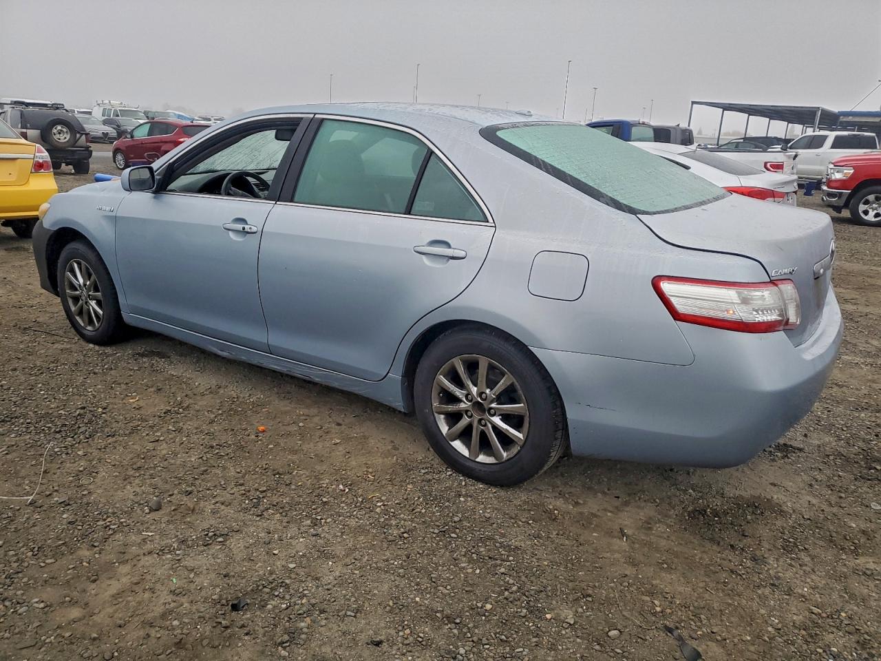 2011 TOYOTA CAMRY HYBRID photo 2
