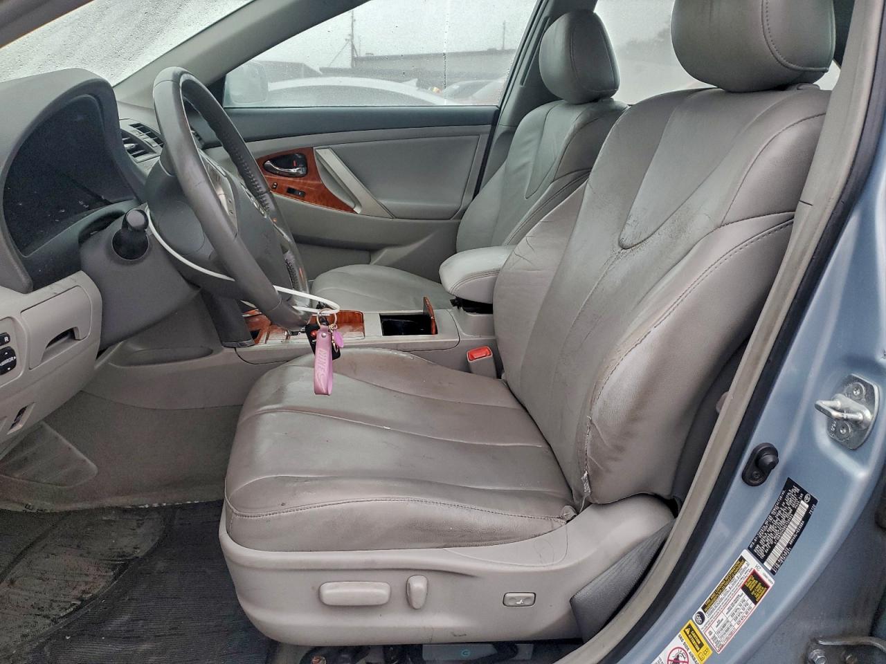 2011 TOYOTA CAMRY HYBRID photo 7