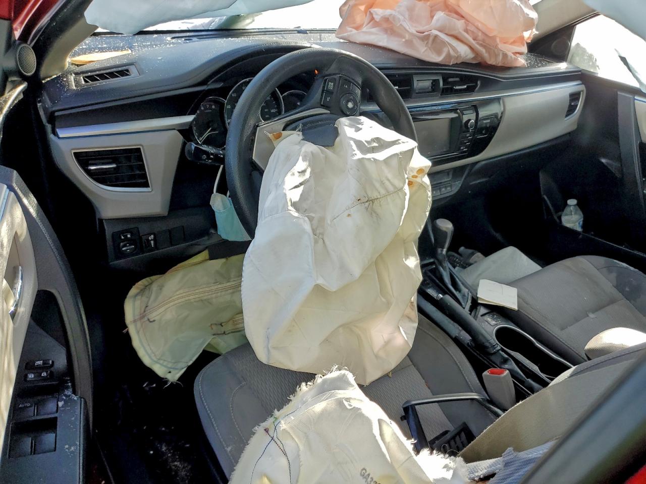 2014 TOYOTA COROLLA L photo 8