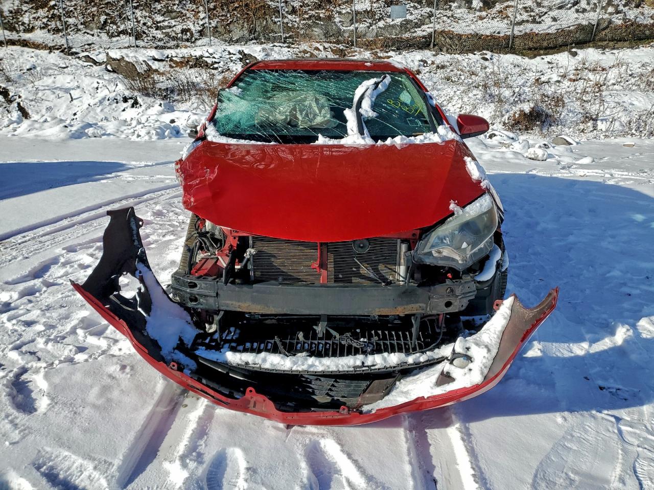 2014 TOYOTA COROLLA L photo 5
