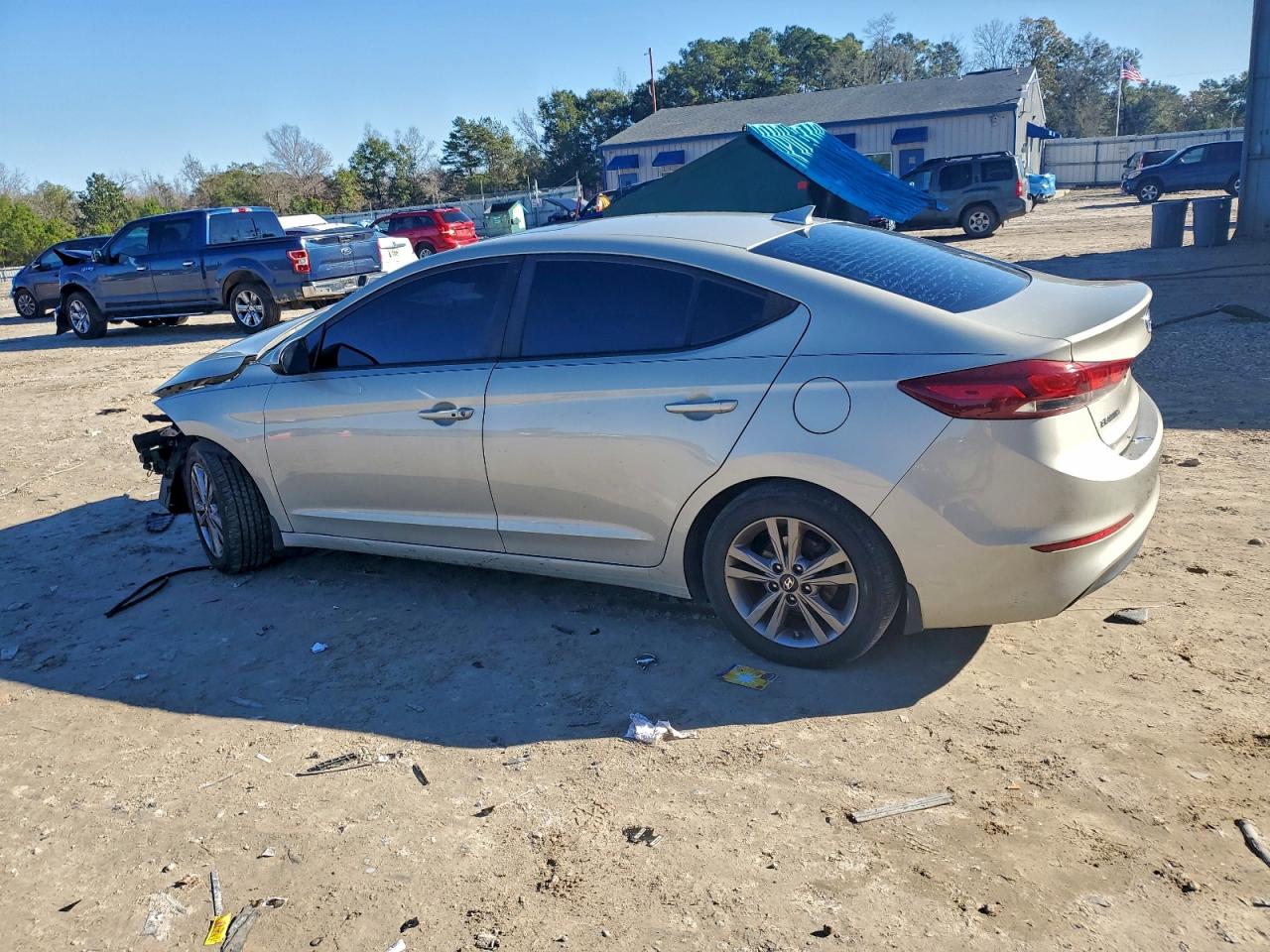 2018 HYUNDAI ELANTRA SEL photo 2
