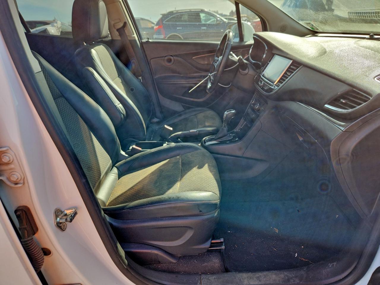 2019 BUICK ENCORE PREFERRED photo 7