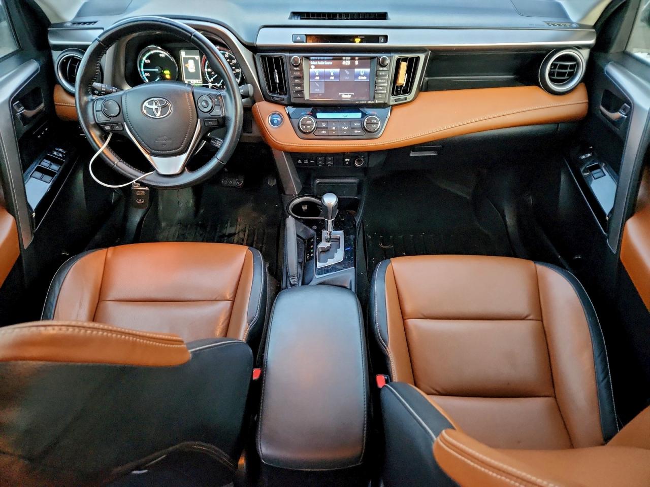 2016 TOYOTA RAV4 HV LIMITED photo 8