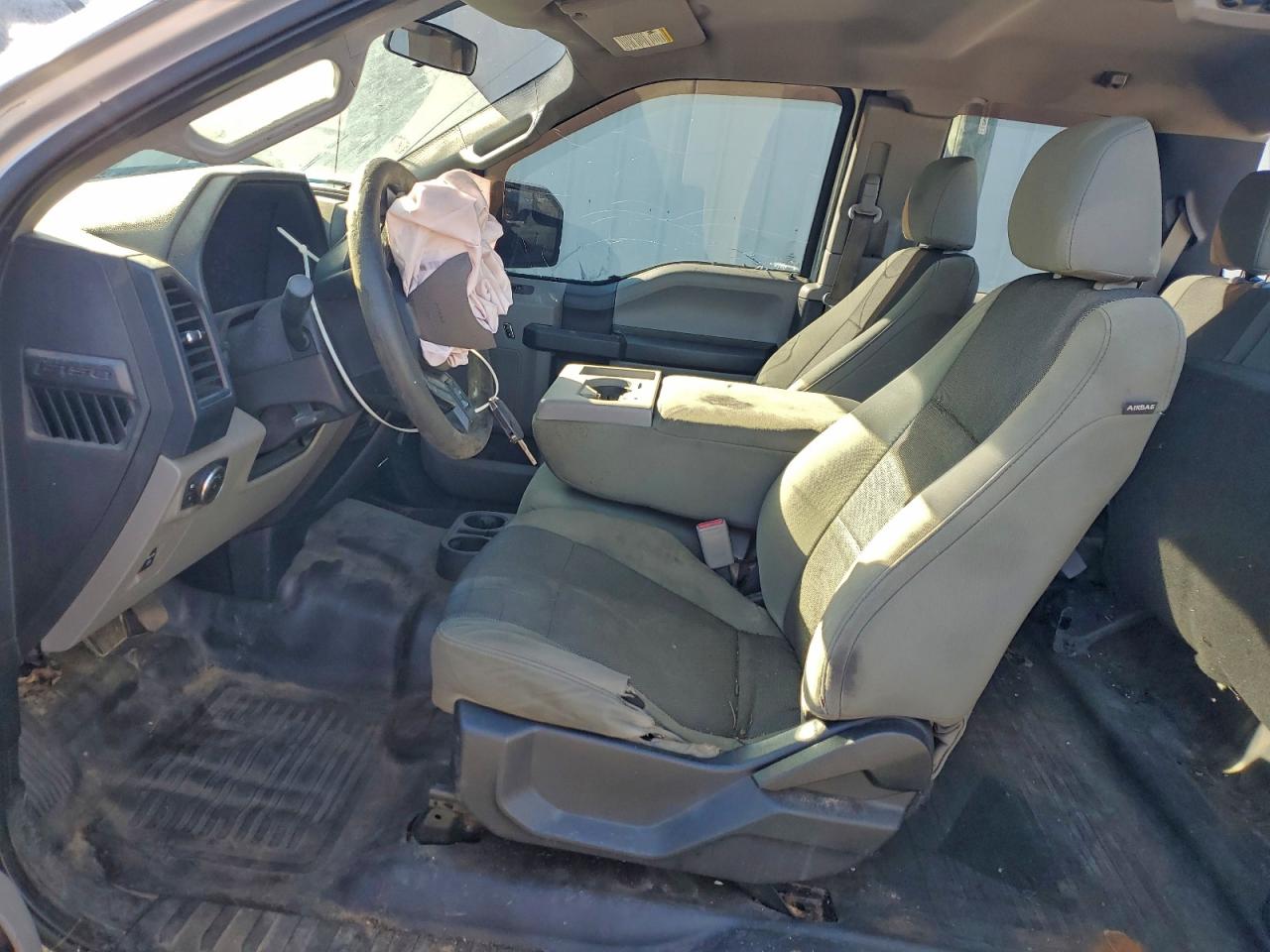 2015 FORD F150 SUPER CAB photo 13