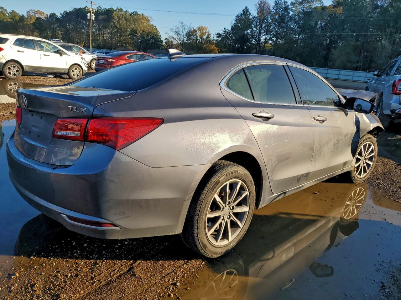 2018 ACURA TLX photo 3