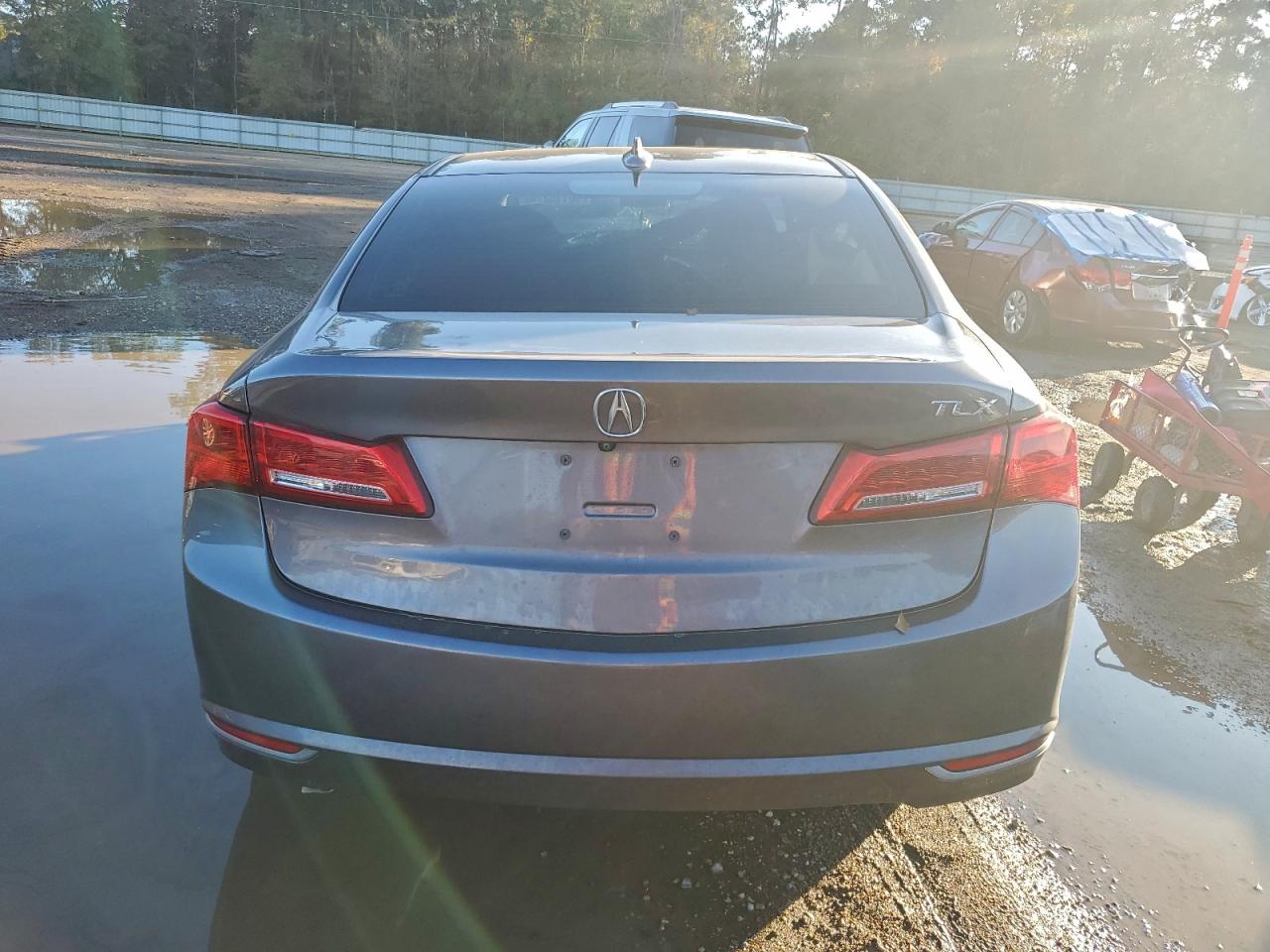 2018 ACURA TLX photo 6