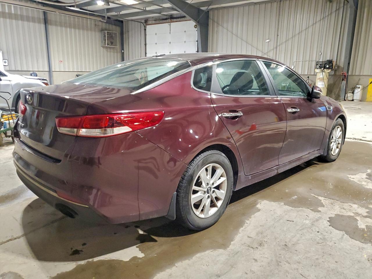 2016 KIA OPTIMA LX photo 3