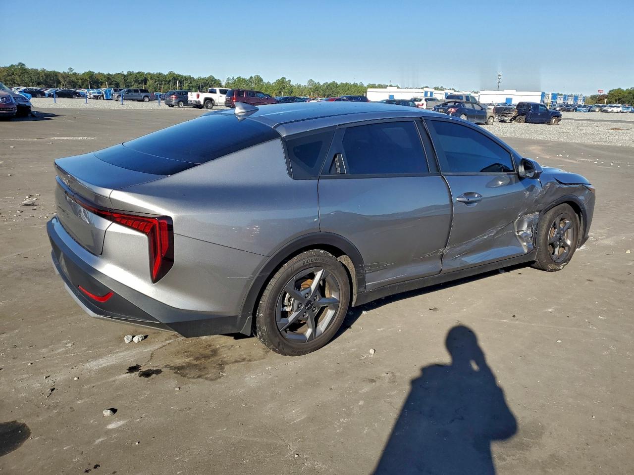 2025 KIA K4 LX photo 3