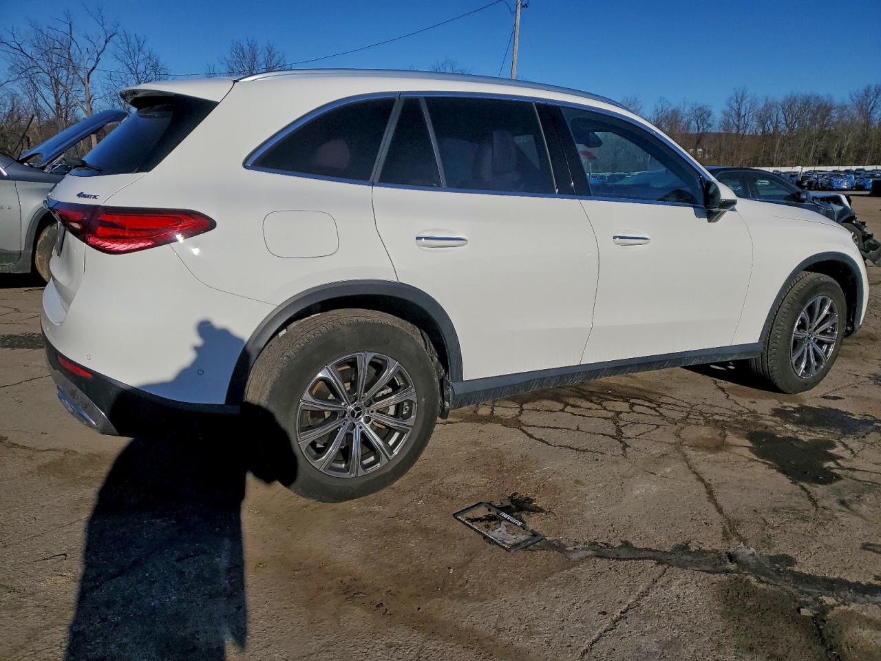 2024 MERCEDES-BENZ GLC 300 4MATIC photo 3