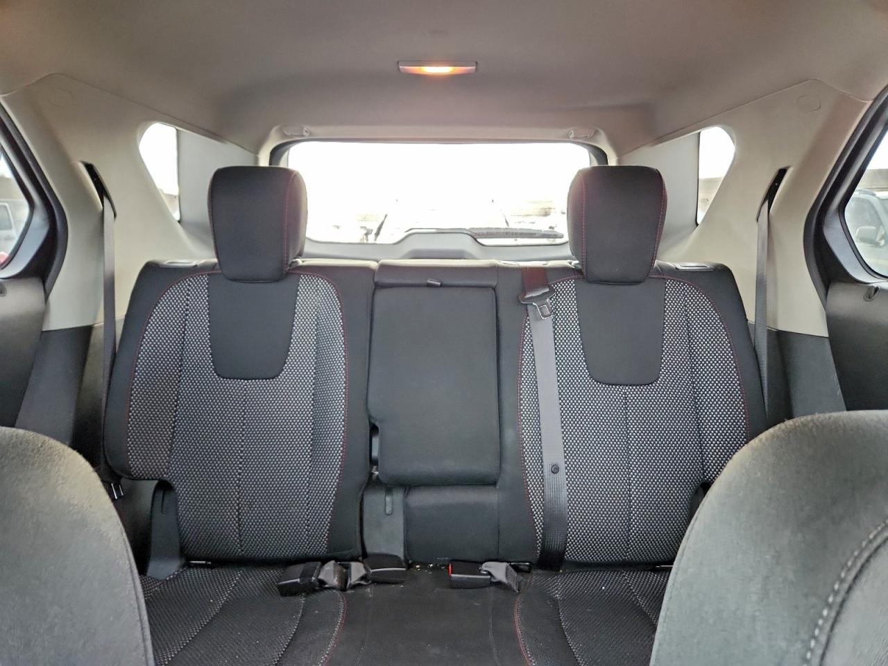 2017 CHEVROLET EQUINOX LT photo 10