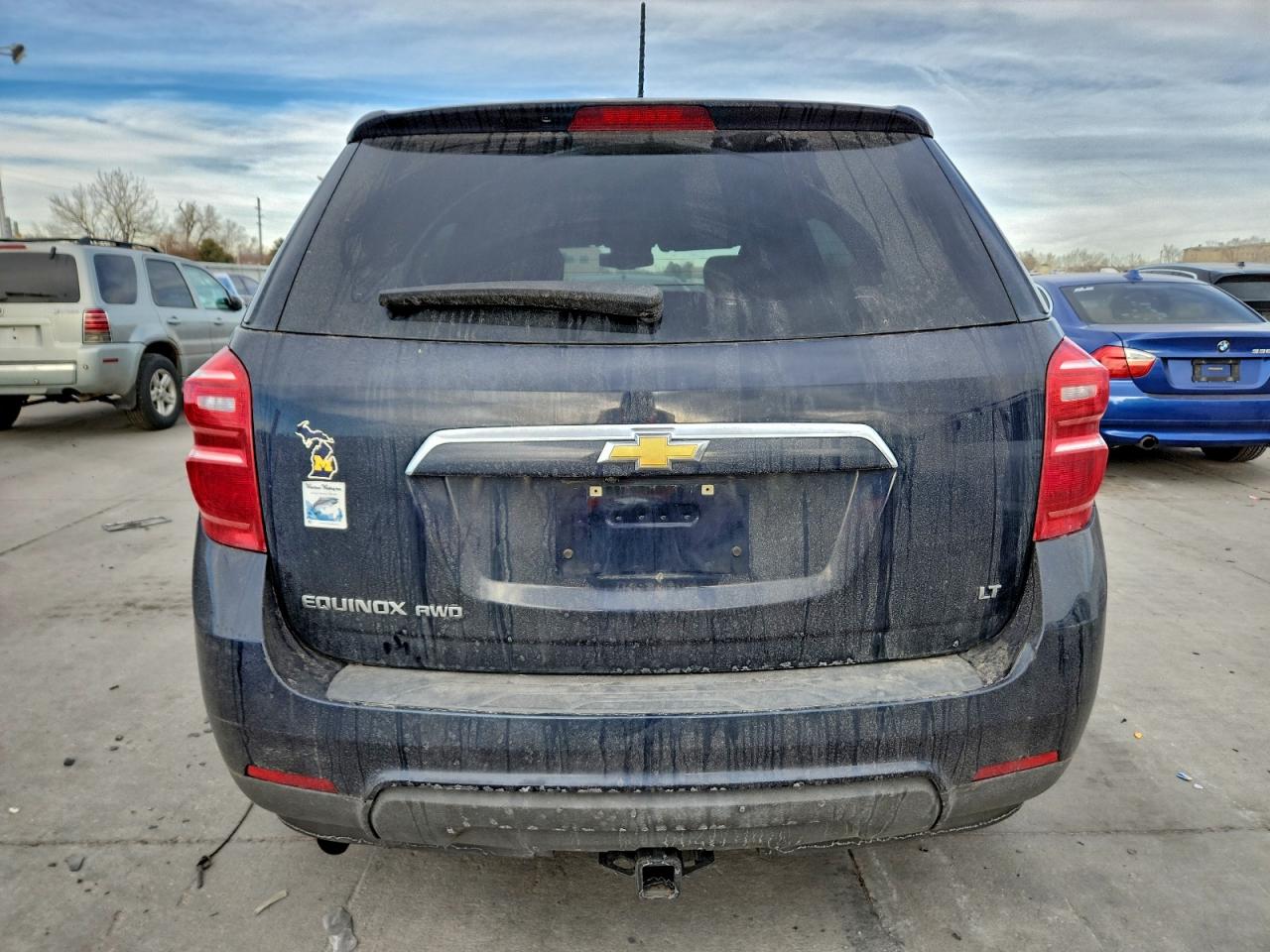 2017 CHEVROLET EQUINOX LT photo 6