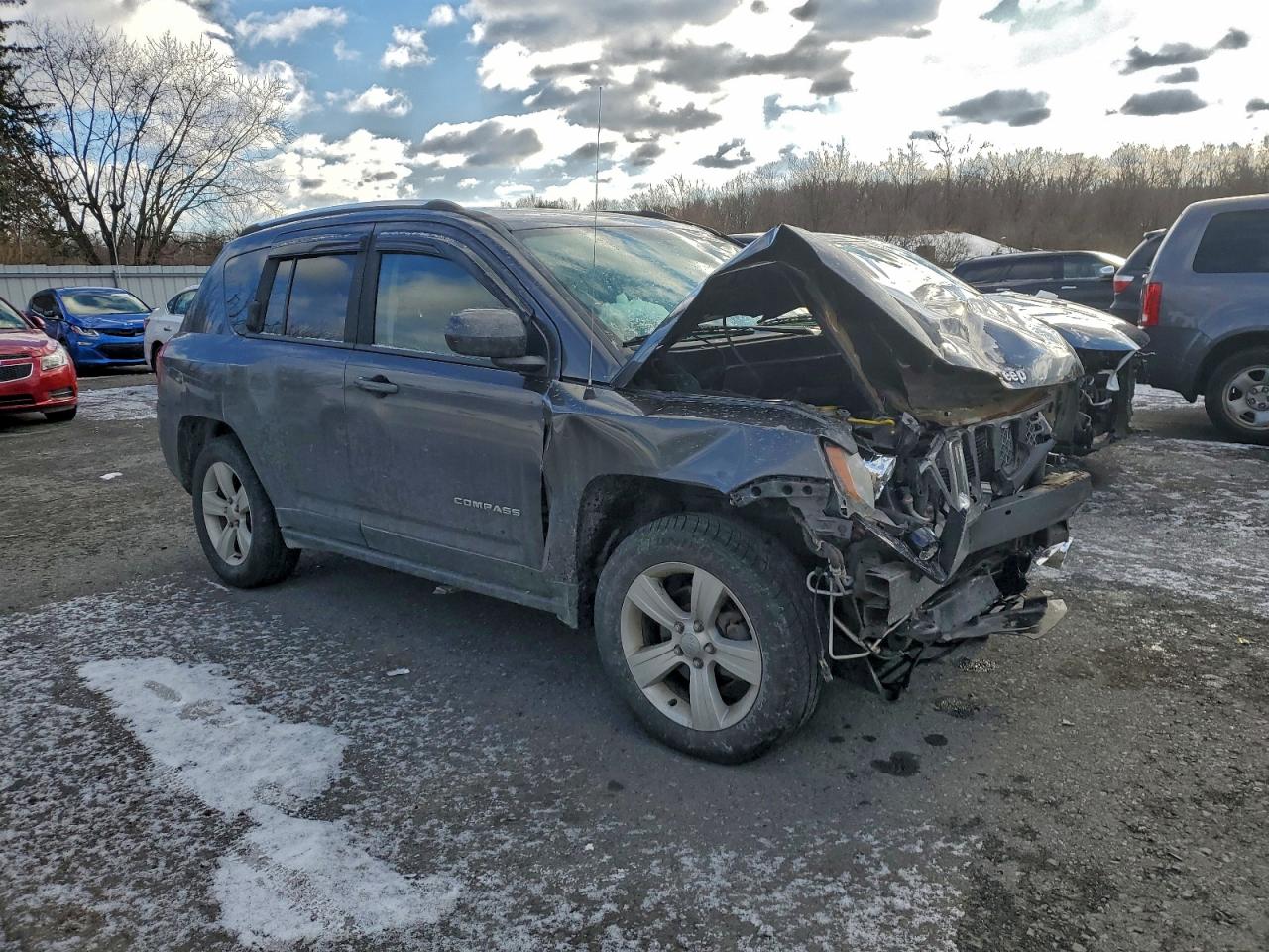 2014 JEEP COMPASS LATITUDE photo 4