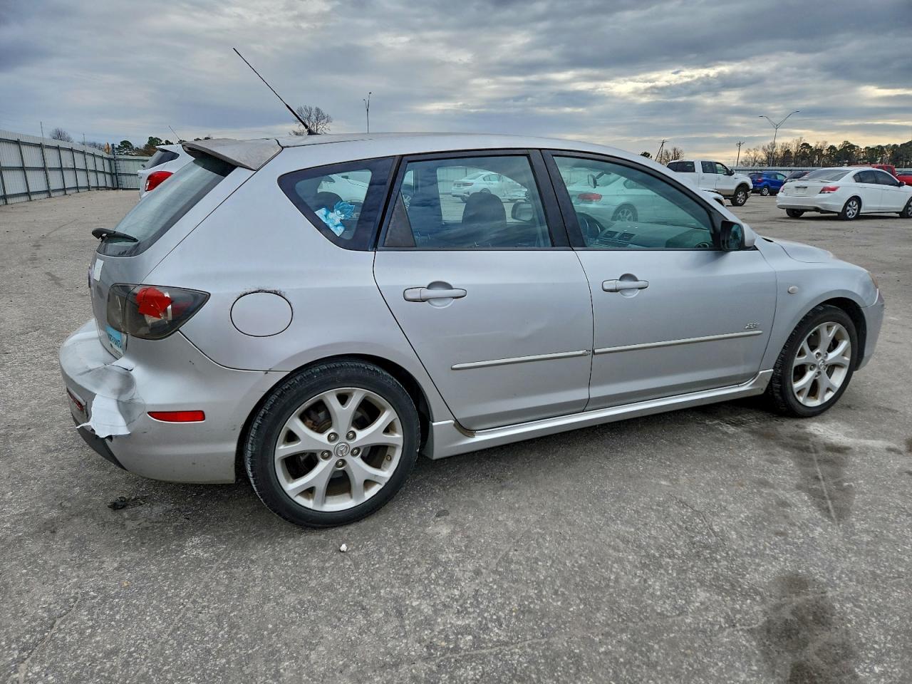 2008 MAZDA 3 HATCHBACK photo 3