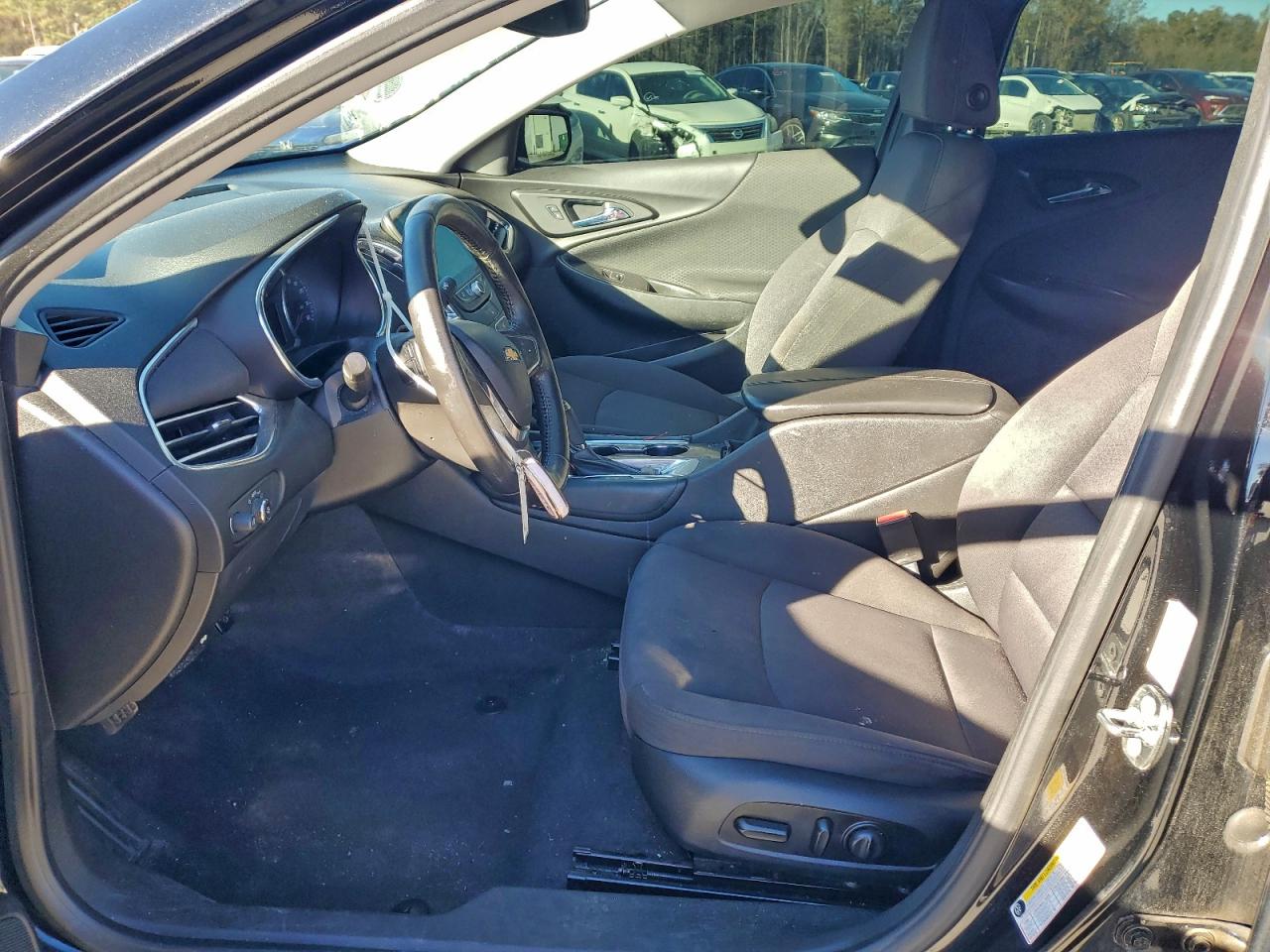 2018 CHEVROLET MALIBU LT photo 13
