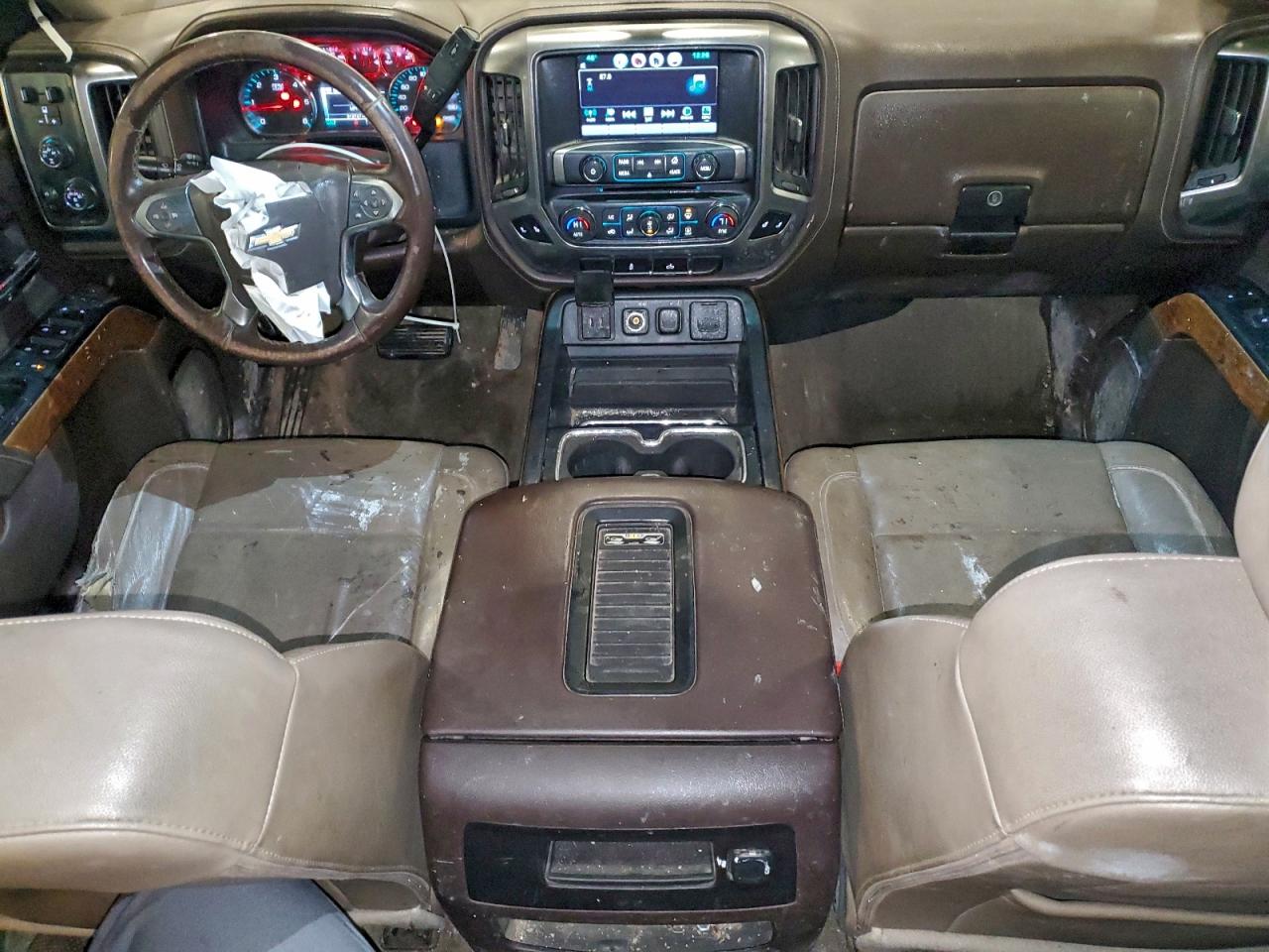 2016 CHEVROLET SILVERADO K1500 LTZ photo 8