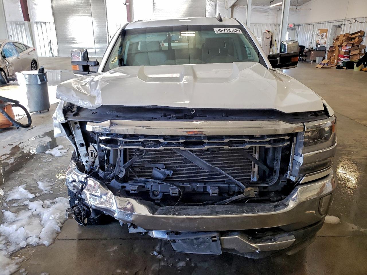 2016 CHEVROLET SILVERADO K1500 LTZ photo 5