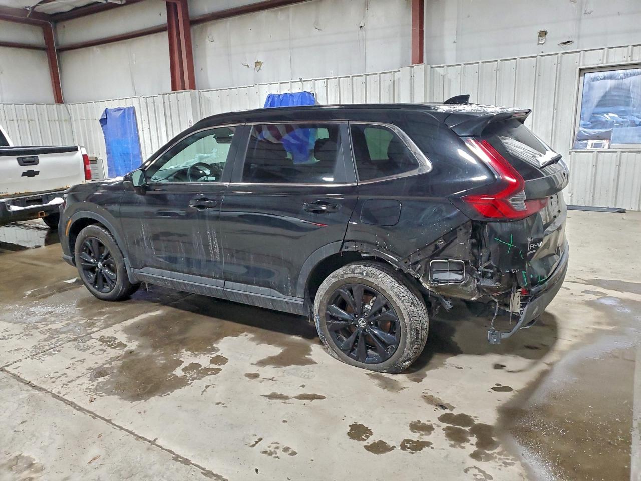 2025 HONDA CR-V SPORT TOURING photo 2