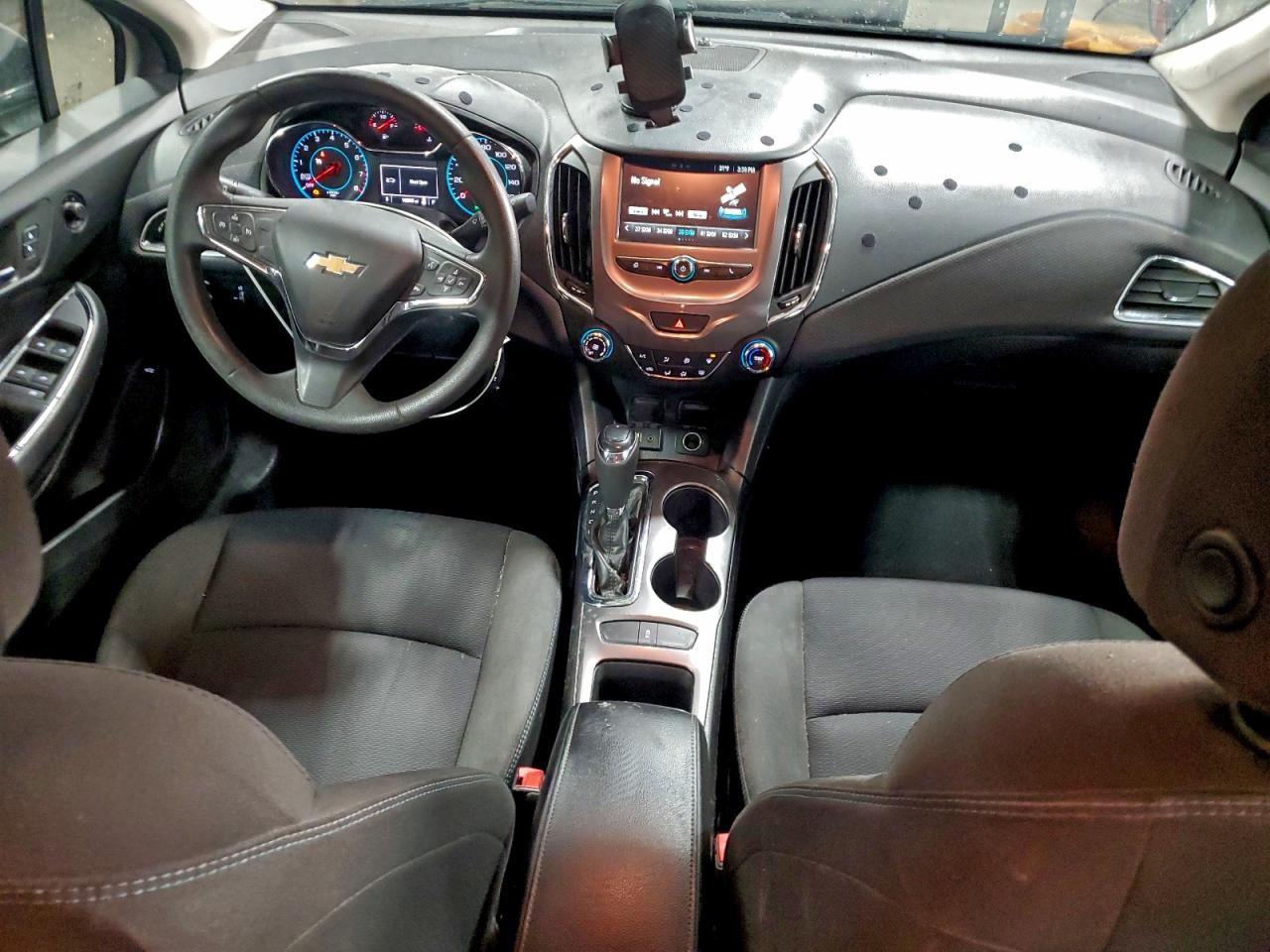 2016 CHEVROLET CRUZE LT photo 8