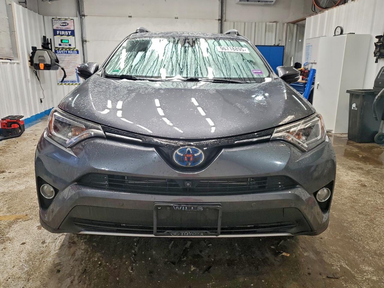 2018 TOYOTA RAV4 HV LIMITED photo 5