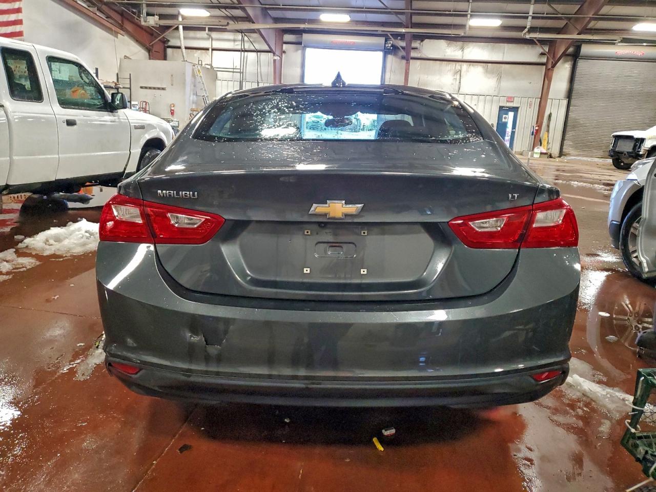 2017 CHEVROLET MALIBU LT photo 6
