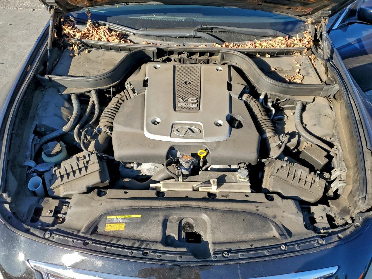 2012 INFINITI G37 BASE photo 11