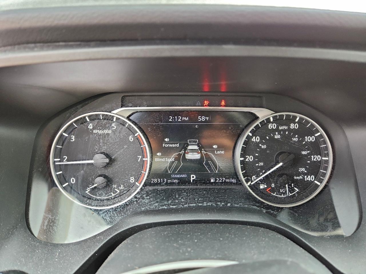 2025 NISSAN ROGUE SV photo 9
