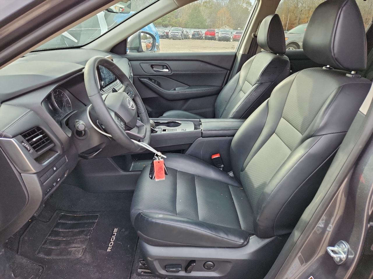 2025 NISSAN ROGUE SV photo 7