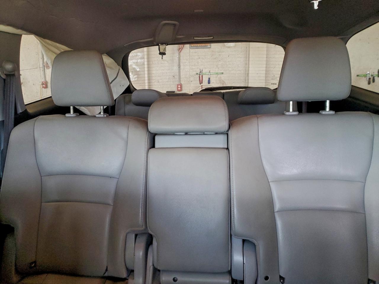 2016 HONDA PILOT EXL photo 10