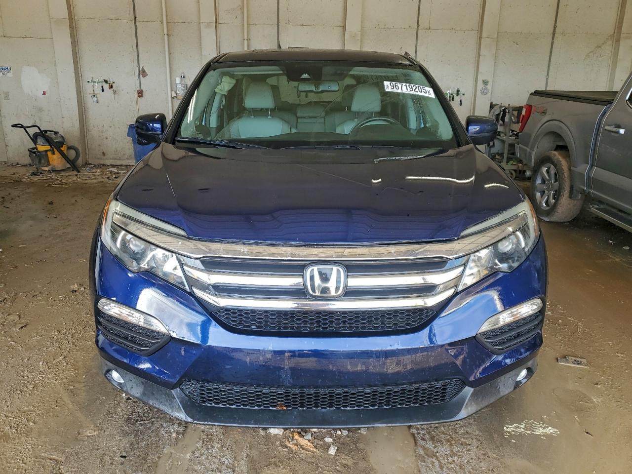 2016 HONDA PILOT EXL photo 5