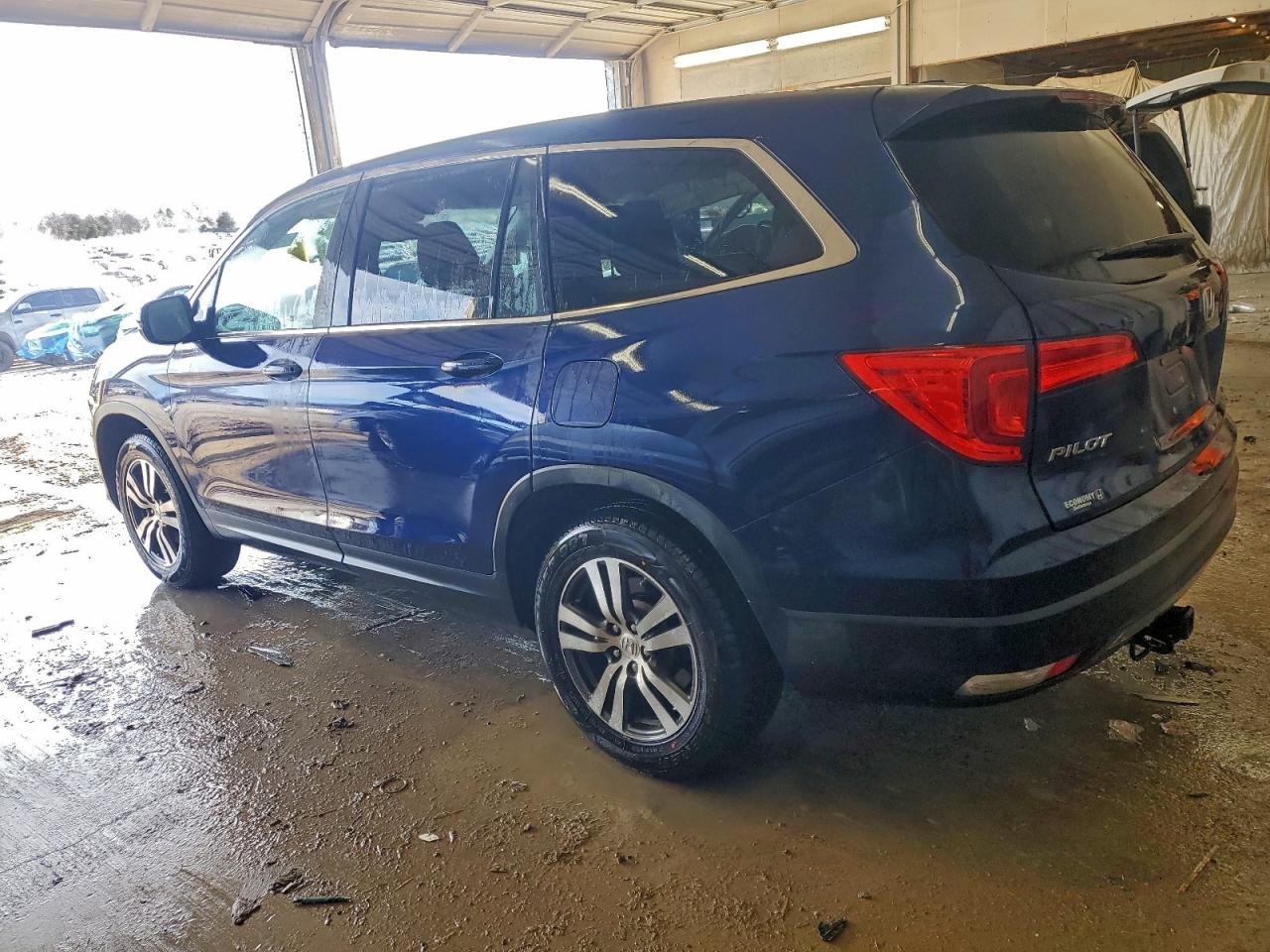 2016 HONDA PILOT EXL photo 2