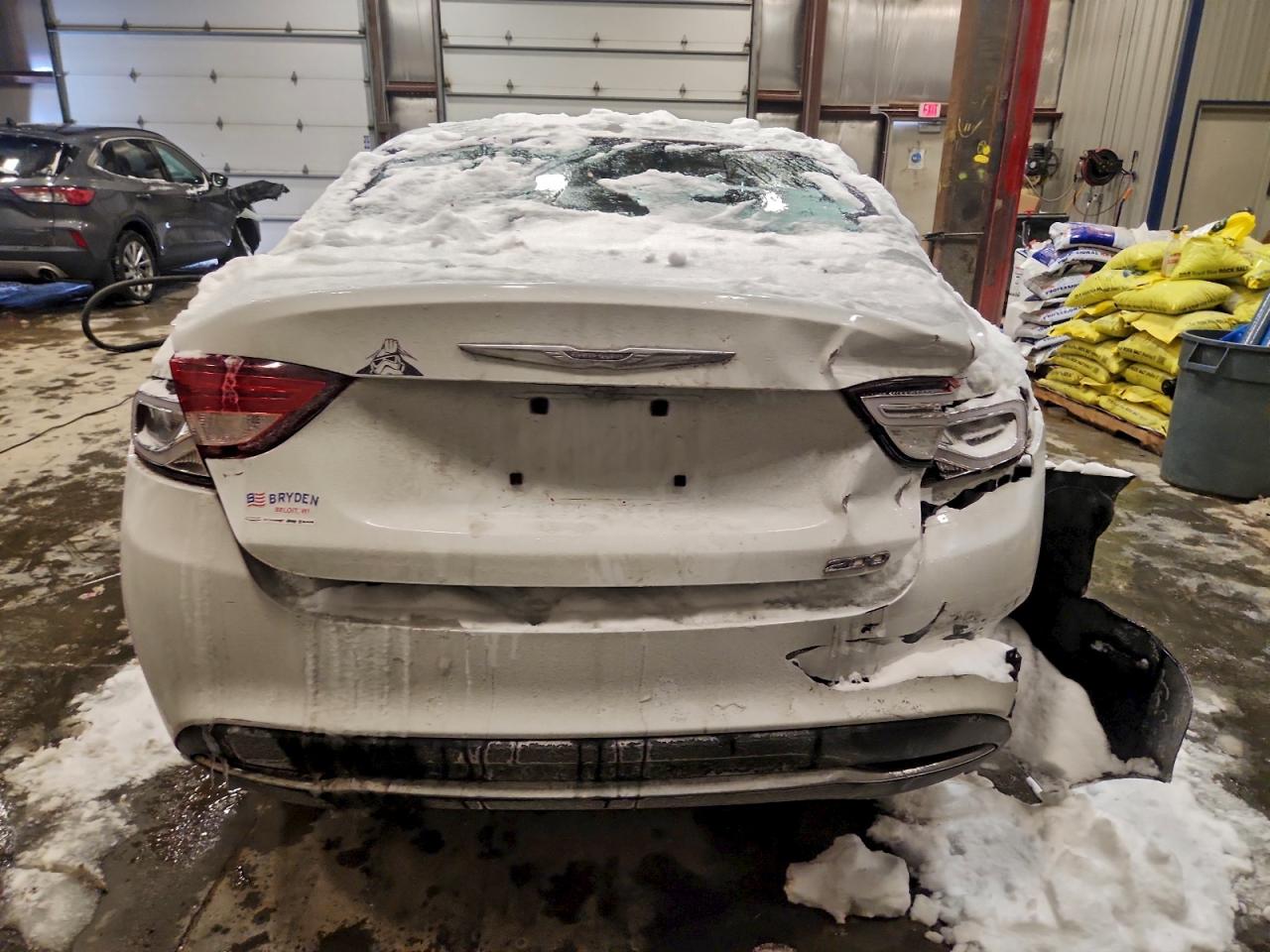 2015 CHRYSLER 200 LIMITED photo 11