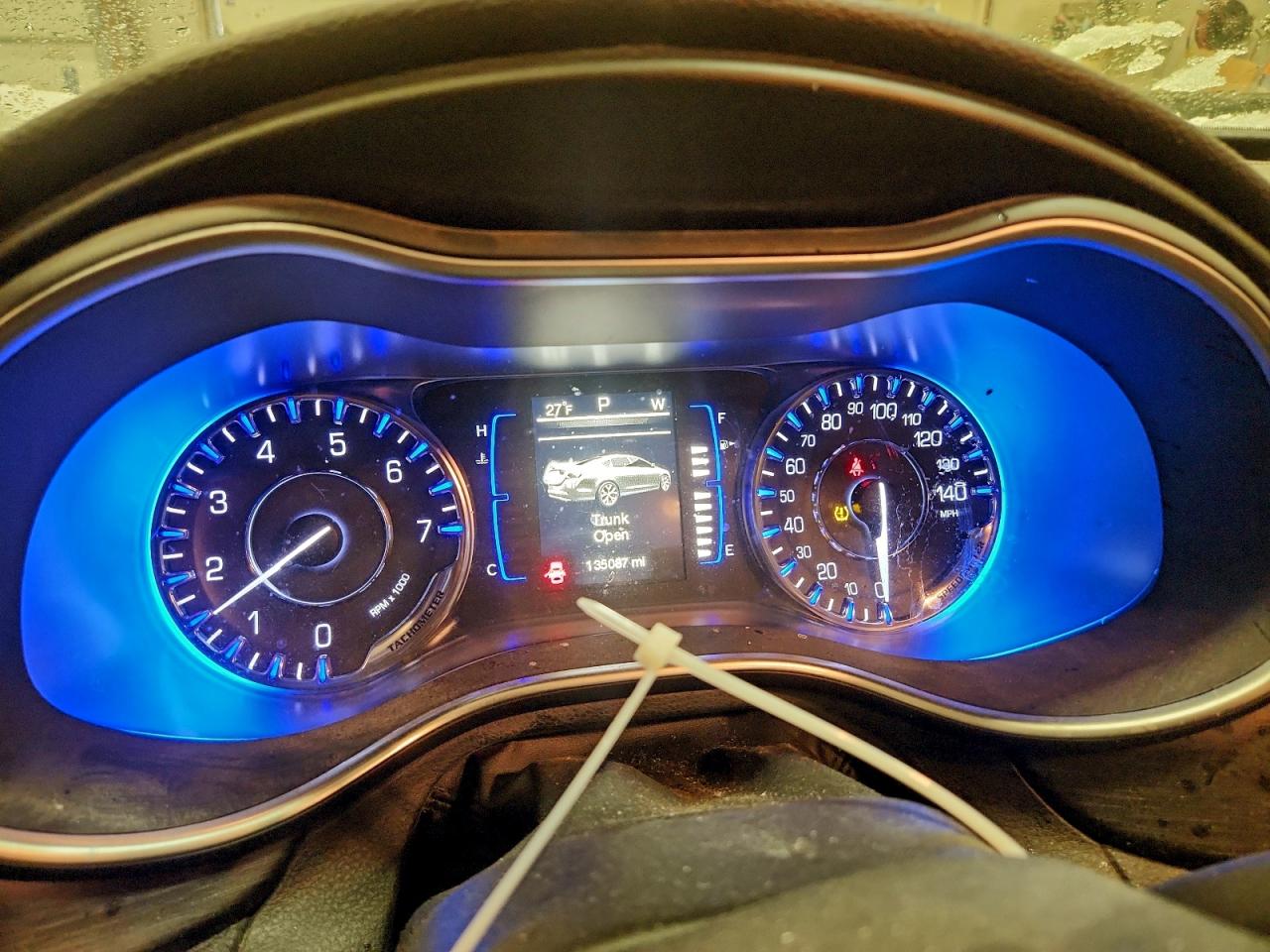2015 CHRYSLER 200 LIMITED photo 17