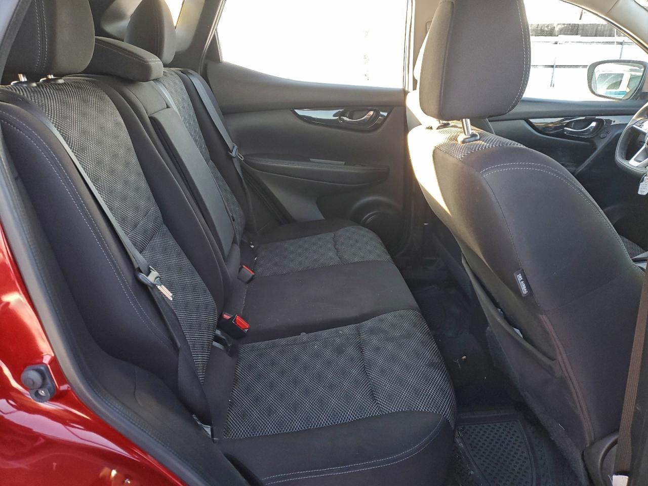 2019 NISSAN ROGUE SPORT S photo 21