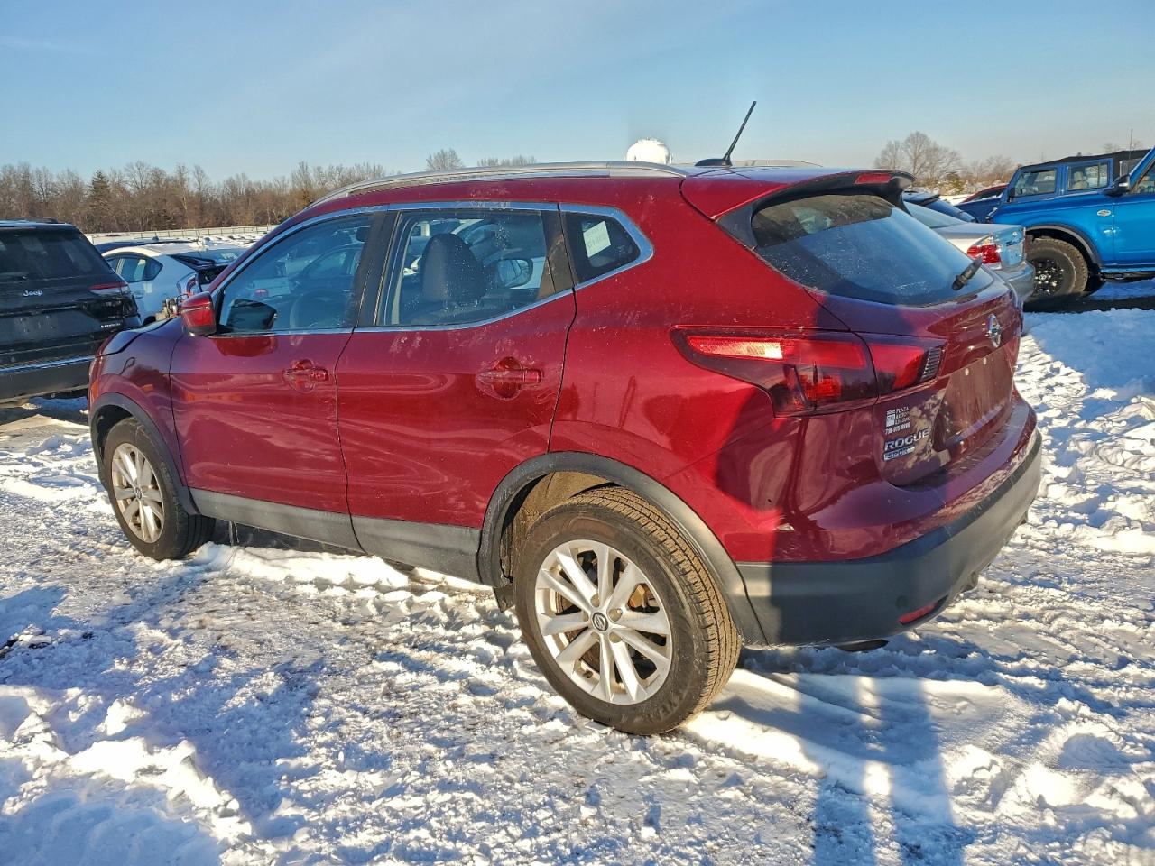 2019 NISSAN ROGUE SPORT S photo 3