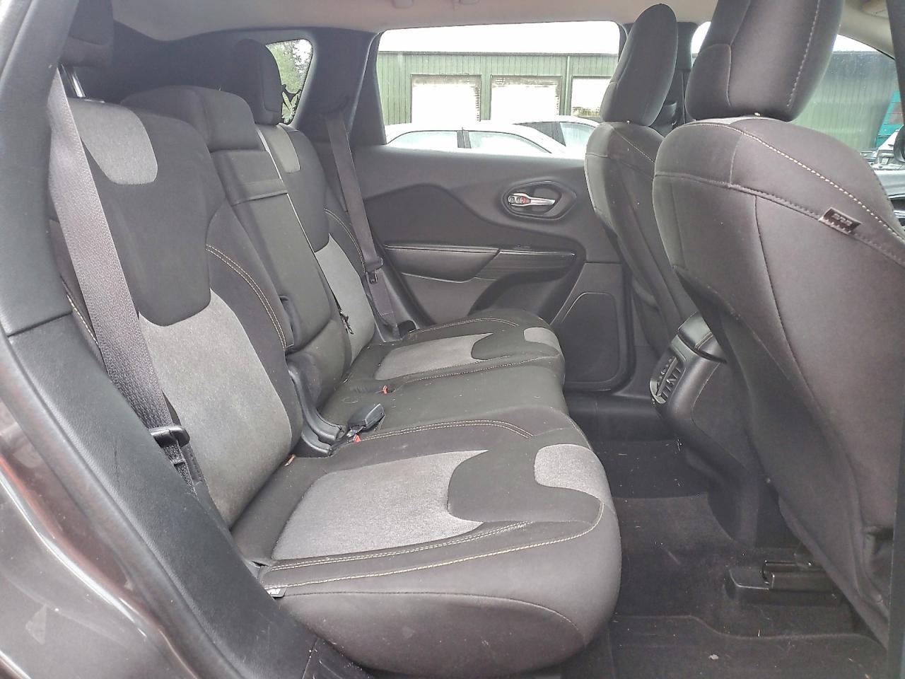 2014 JEEP CHEROKEE LATITUDE photo 11