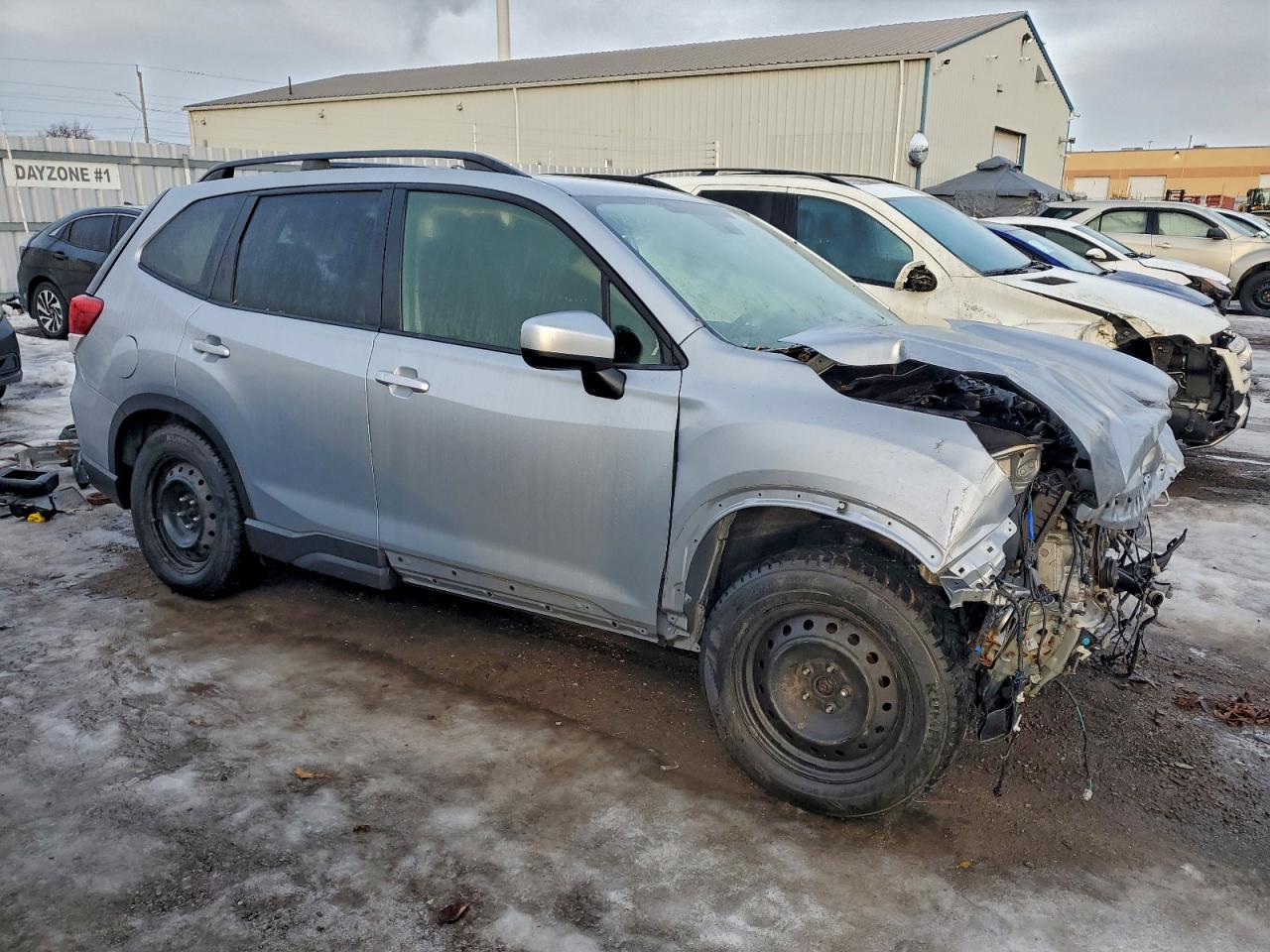 2020 SUBARU FORESTER PREMIUM photo 4