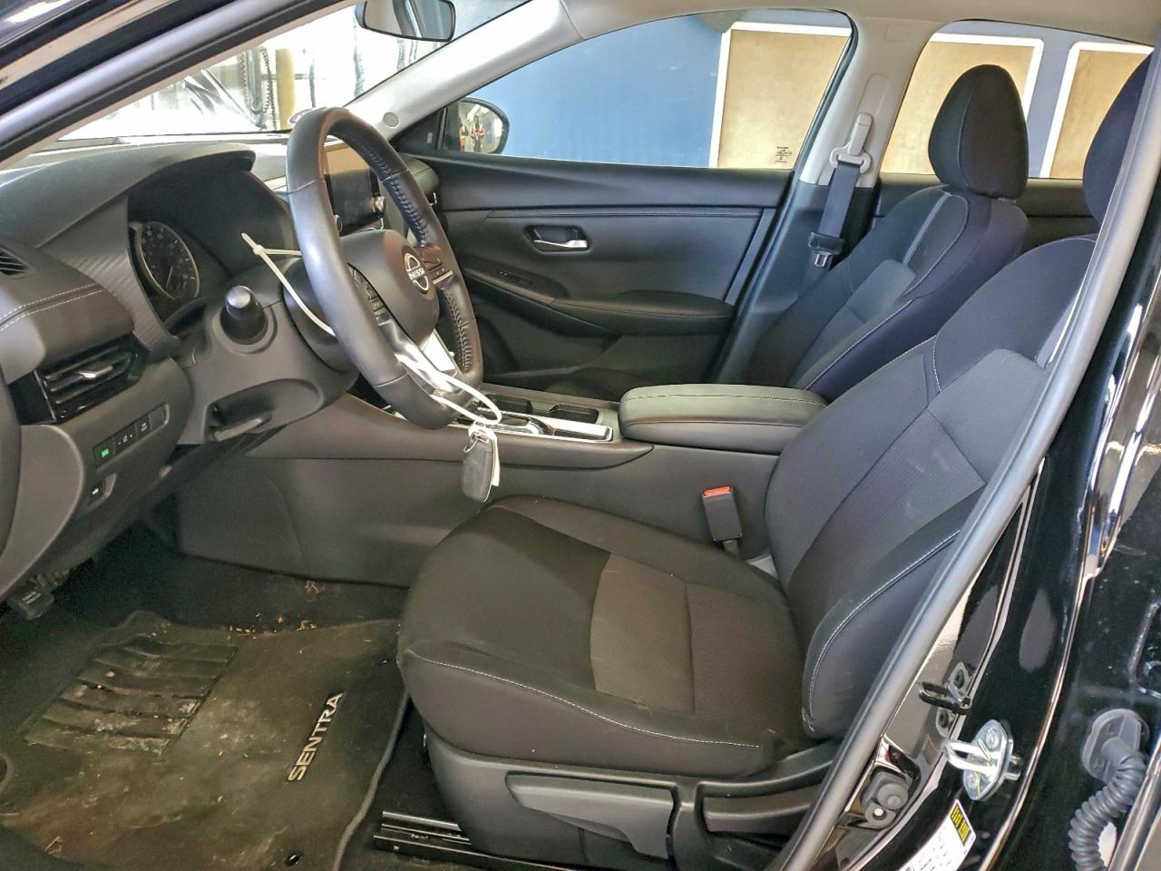 2025 NISSAN SENTRA SV photo 7
