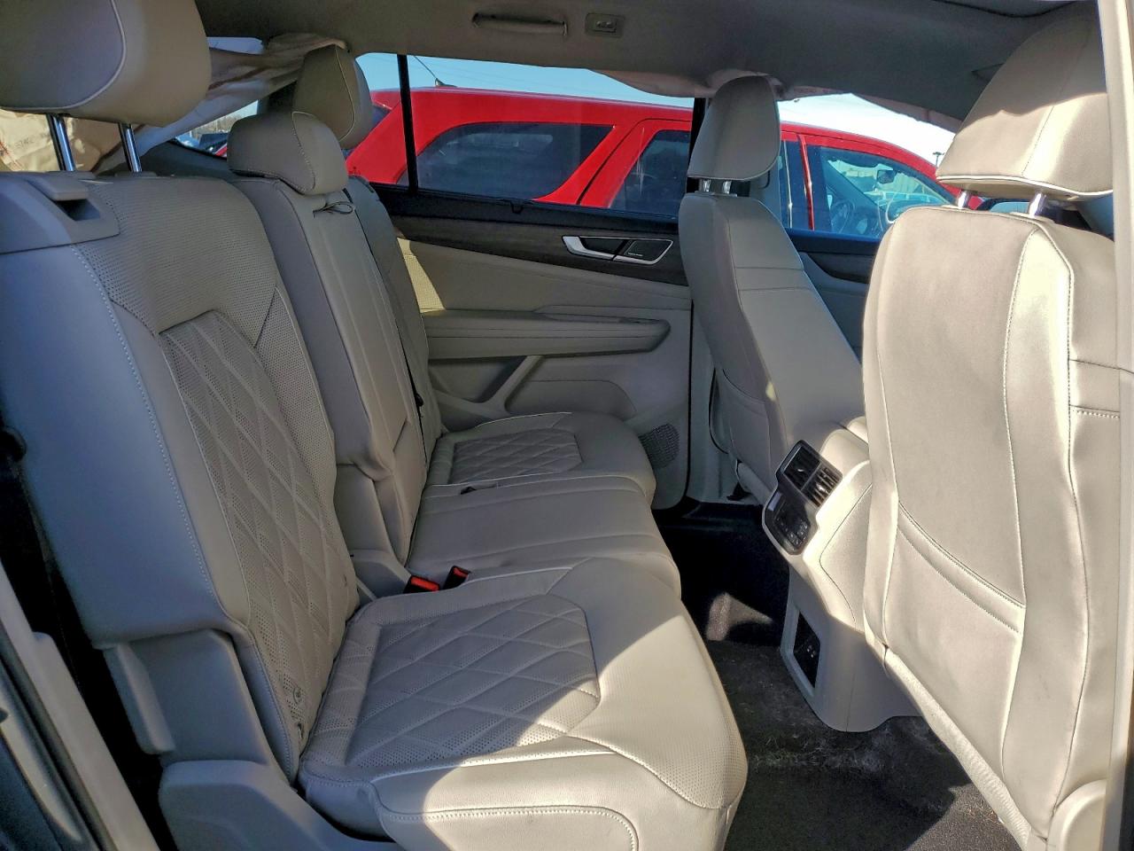 2024 VOLKSWAGEN ATLAS SEL PREMIUM R-LINE photo 11