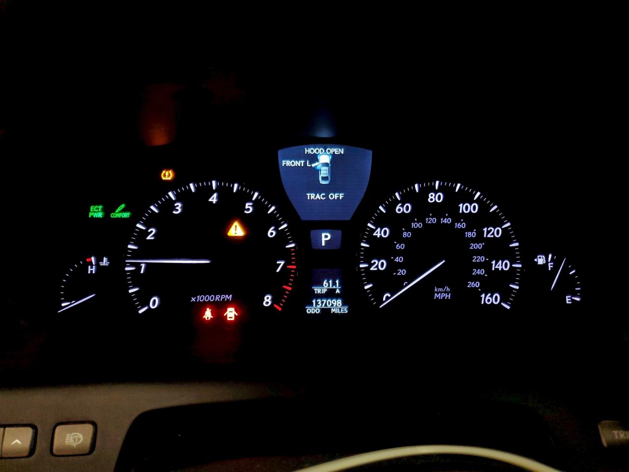 2010 LEXUS LS 460 photo 9
