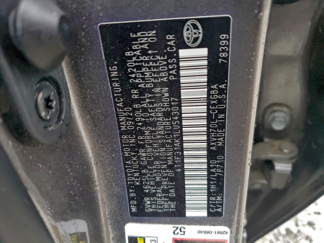 2020 TOYOTA CAMRY XLE photo 12