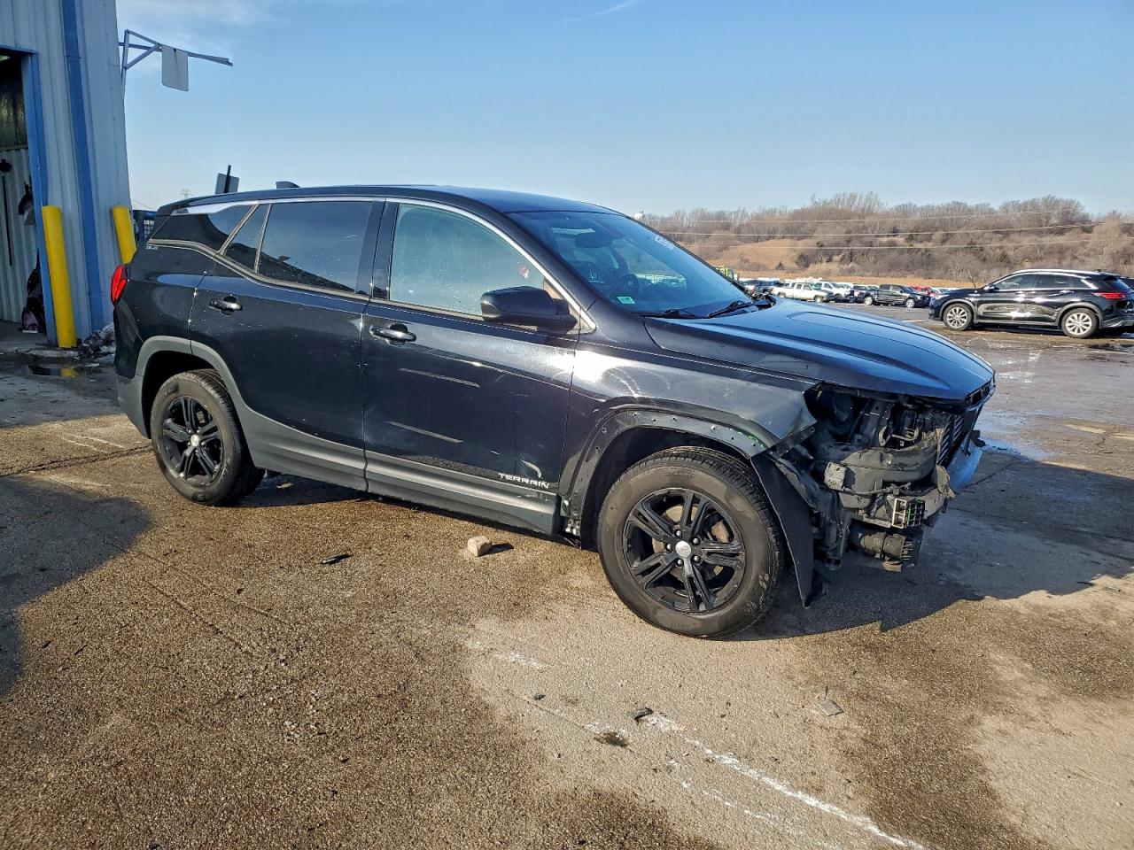 2018 GMC TERRAIN SLE photo 4