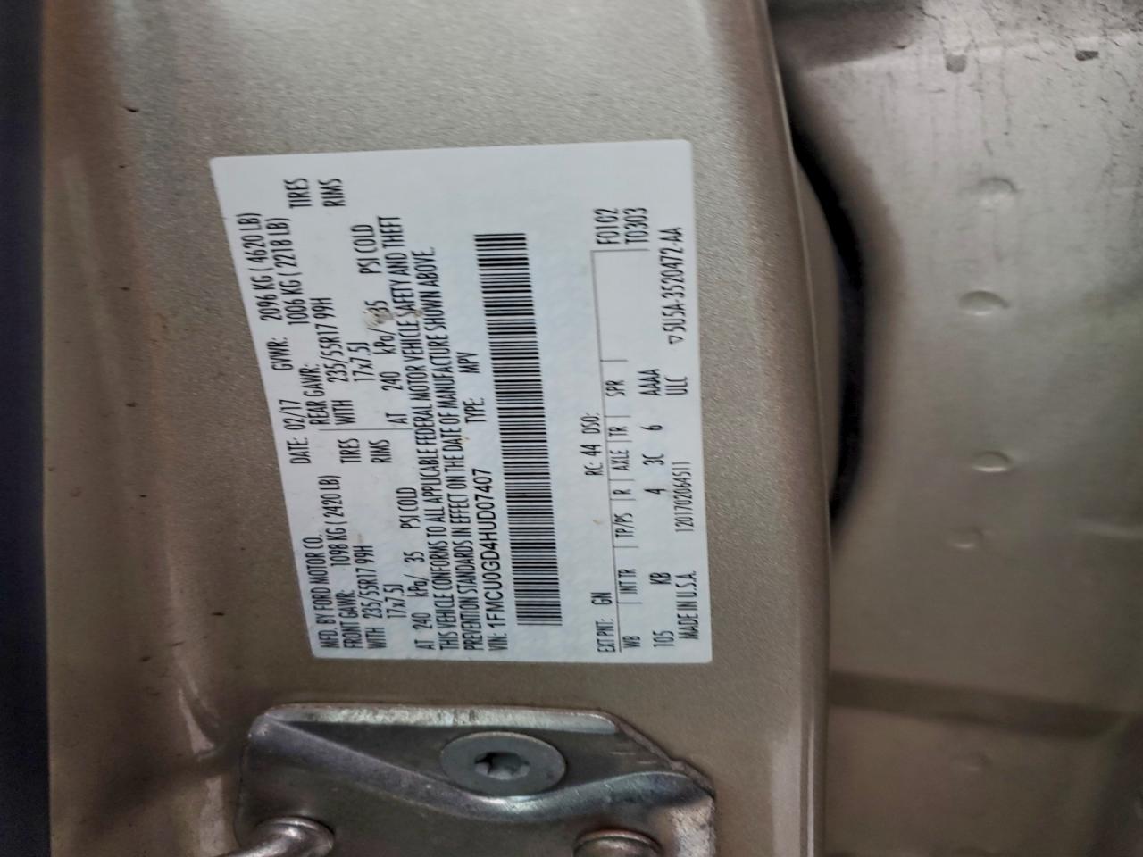 2017 FORD ESCAPE SE photo 13