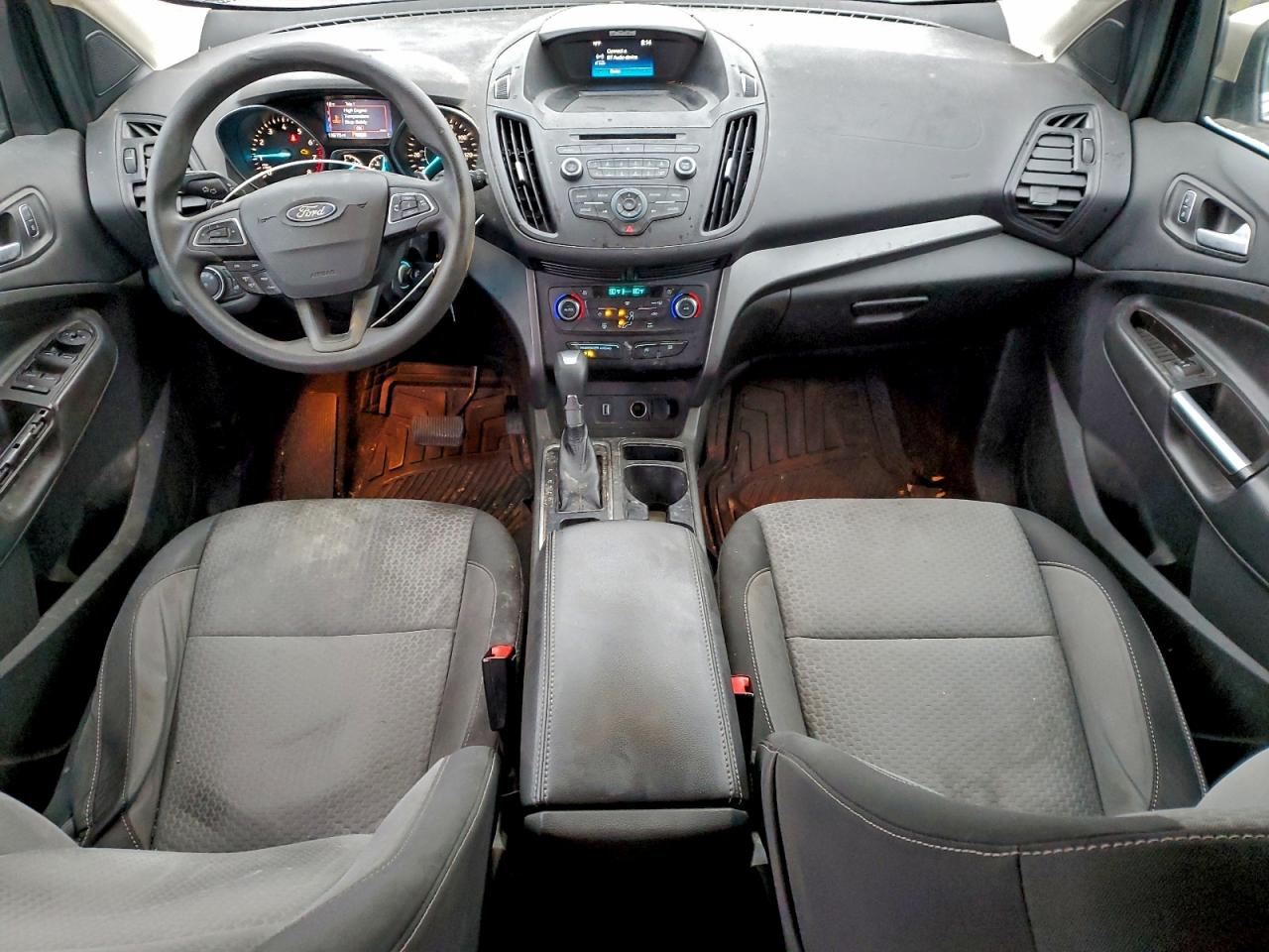 2017 FORD ESCAPE SE photo 8